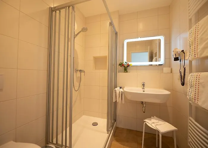 Hotel Drei Schwanen Langenwetzendorf